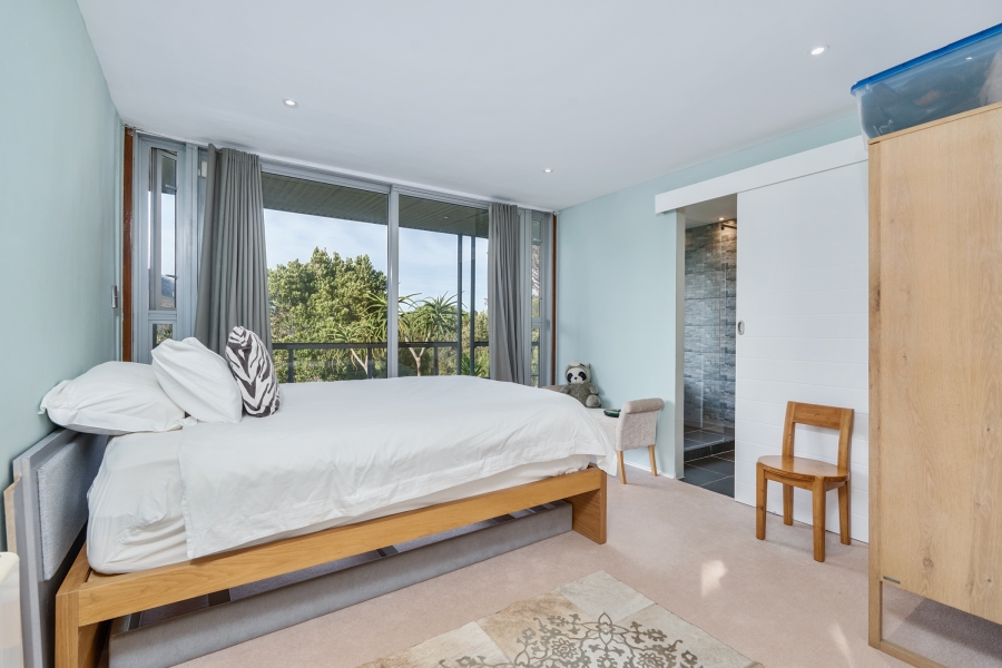 7 Bedroom Property for Sale in Valley Area Western Cape